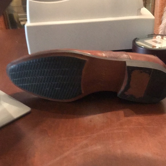 Clark wing tip dress shoes size 10.5 main image 4